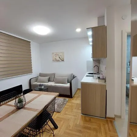 Apartman Loly Ζλάτιμπορ Εξωτερικό φωτογραφία